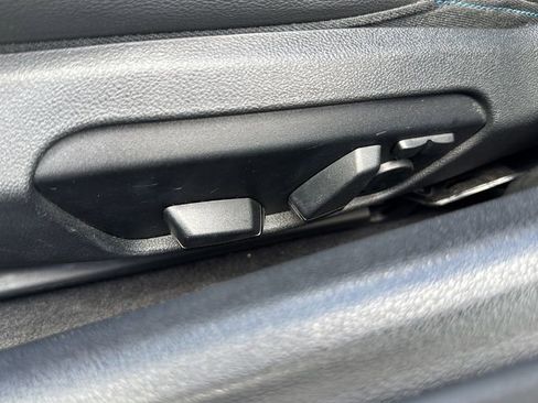 Used 2021 BMW Z4 M40i w/ Premium Package image 7