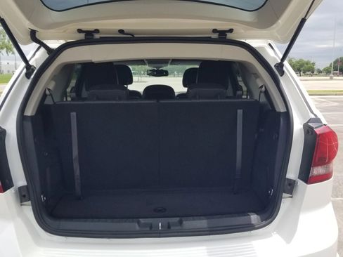 Used 2015 Dodge Journey Crossroad w/ Flexible Seating Group FWD image 20