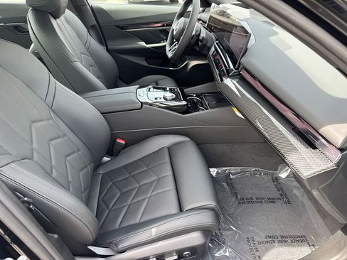 New 2026 BMW 540i xDrive w/ M Sport Package image 14
