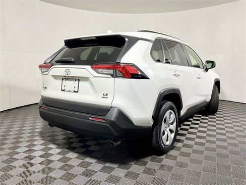 Used 2019 Toyota RAV4 LE w/ Carpet Mat Package image 14