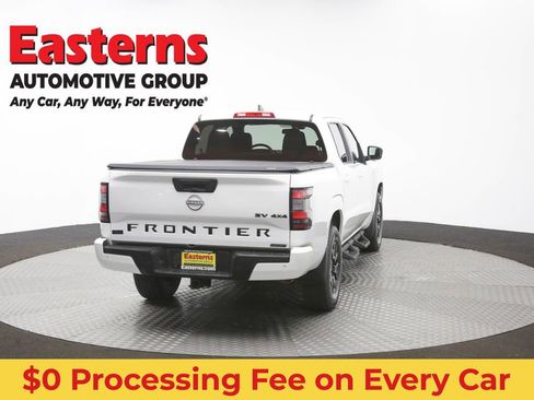 Used 2023 Nissan Frontier SV w/ Midnight Edition Package AWD/4WD image 35