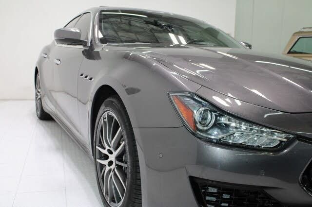 Used 2021 Maserati Ghibli S Q4 AWD/4WD image 35