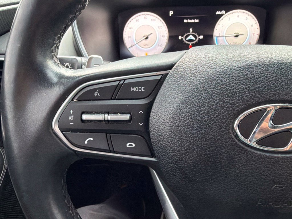 Used 2021 Hyundai Santa Fe Limited AWD/4WD image 15