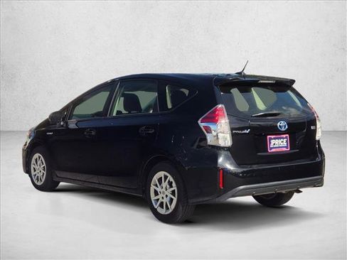 Used 2015 Toyota Prius V Three image 8