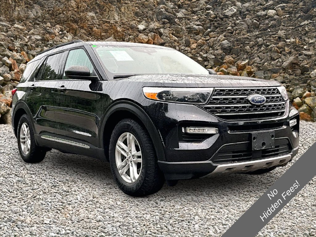 Used 2023 Ford Explorer XLT w/ Equipment Group 202A RWD image 10