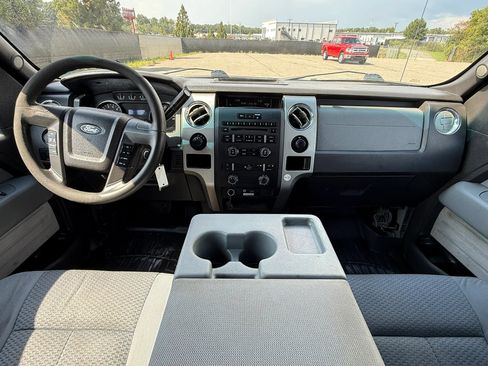 Used 2014 Ford F150 XLT AWD/4WD image 3