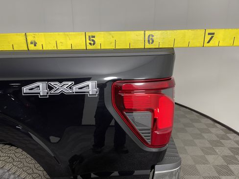 Used 2025 Ford F150 XLT w/ Equipment Group 301A Standard image 9