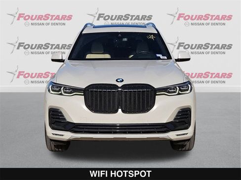 Used 2022 BMW X7 xDrive40i w/ Premium Package image 10