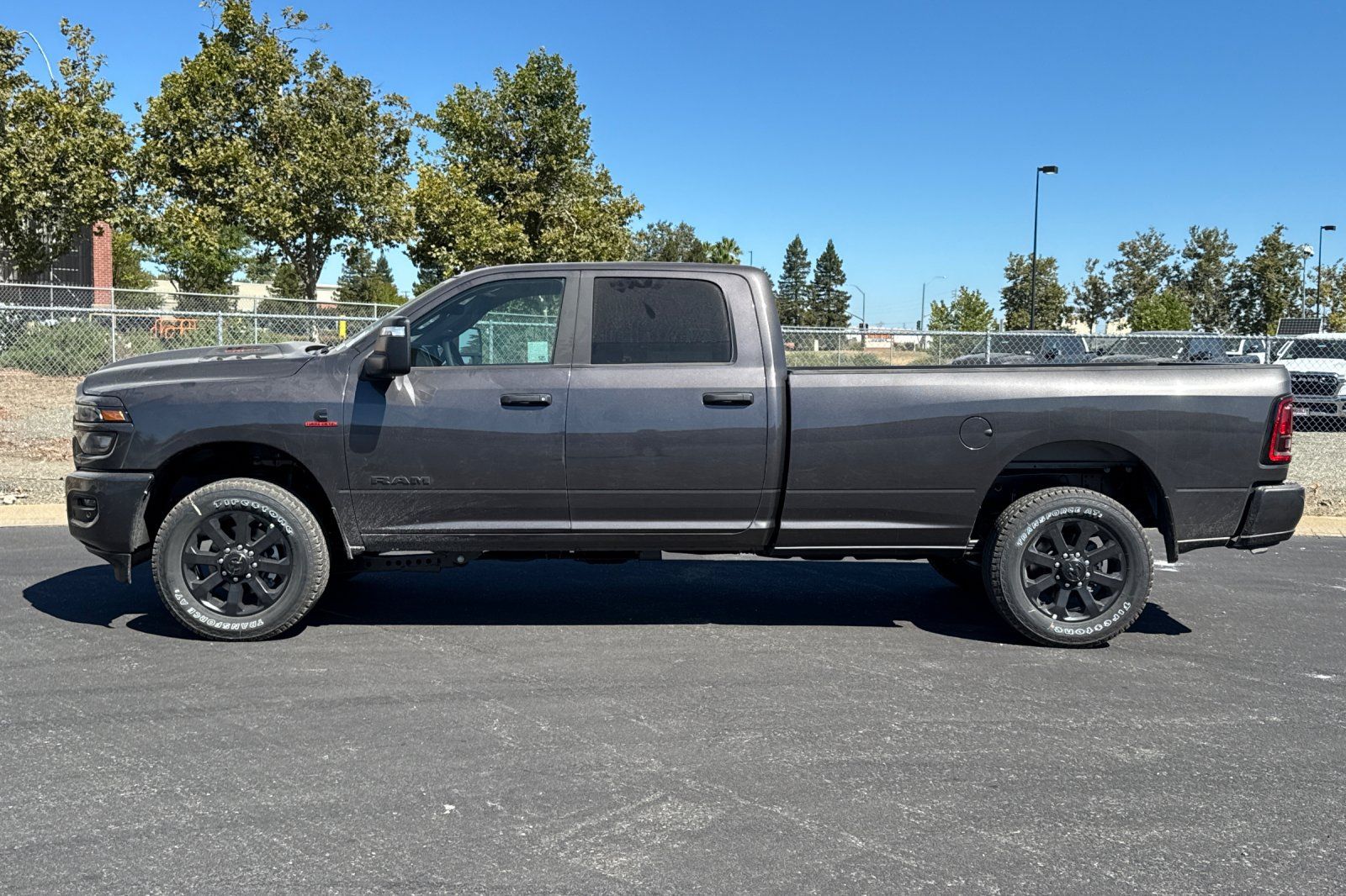 New 2026 RAM 3500 Big Horn AWD/4WD image 6