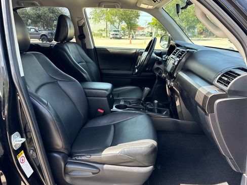 Used 2014 Toyota 4Runner Trail AWD/4WD image 24