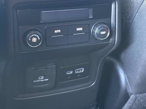 Used 2023 GMC Acadia SLE w/ Driver Convenience Package AWD/4WD image 27