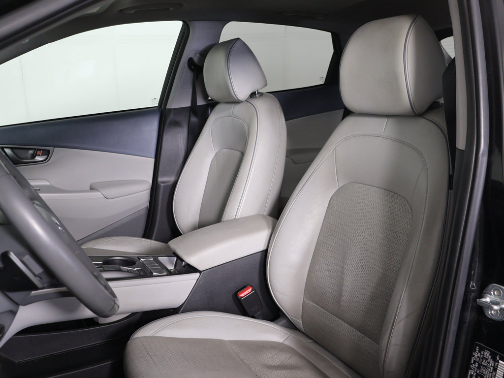 Certified 2021 Hyundai Kona Limited FWD image 25