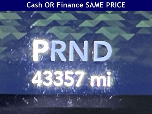 Used 2020 Jeep Wrangler Unlimited Sahara AWD/4WD image 21