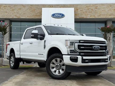 Used 2020 Ford F250 Platinum w/ FX4 Off-Road Package AWD/4WD image 1
