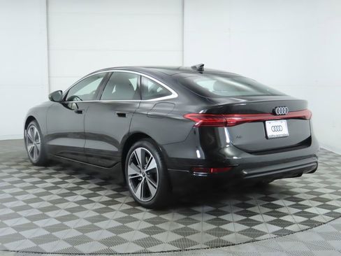 Used 2025 Audi A6 e-tron Premium Plus w/ Premium Plus image 7