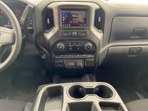 Used 2024 Chevrolet Silverado 1500 Custom Trail Boss w/ LPO, Dark Essentials Package image 17