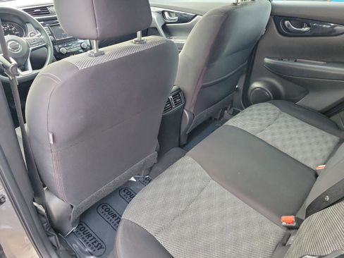 Used 2019 Nissan Rogue Sport SV image 13