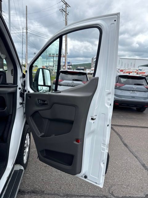 Used 2025 Ford Transit 250 Low Roof w/ Exterior Upgrade Package RWD image 14