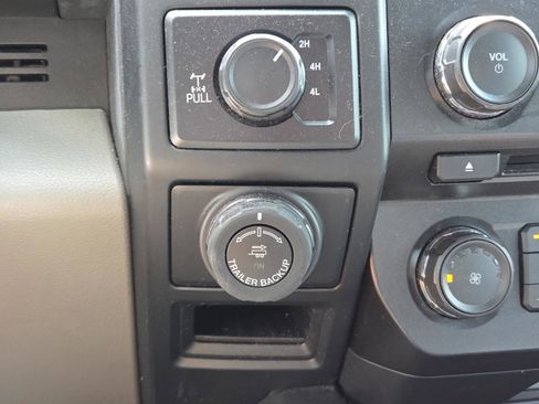 Used 2018 Ford F150 XL w/ Equipment Group 101A Mid AWD/4WD image 22