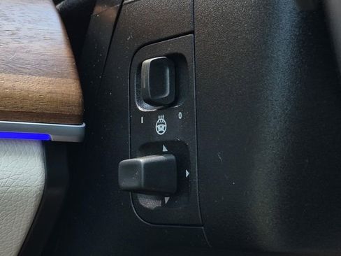 Certified 2024 Mercedes-Benz GLE 350 4MATIC image 38