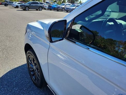 Used 2021 Ford Expedition Max Limited image 18