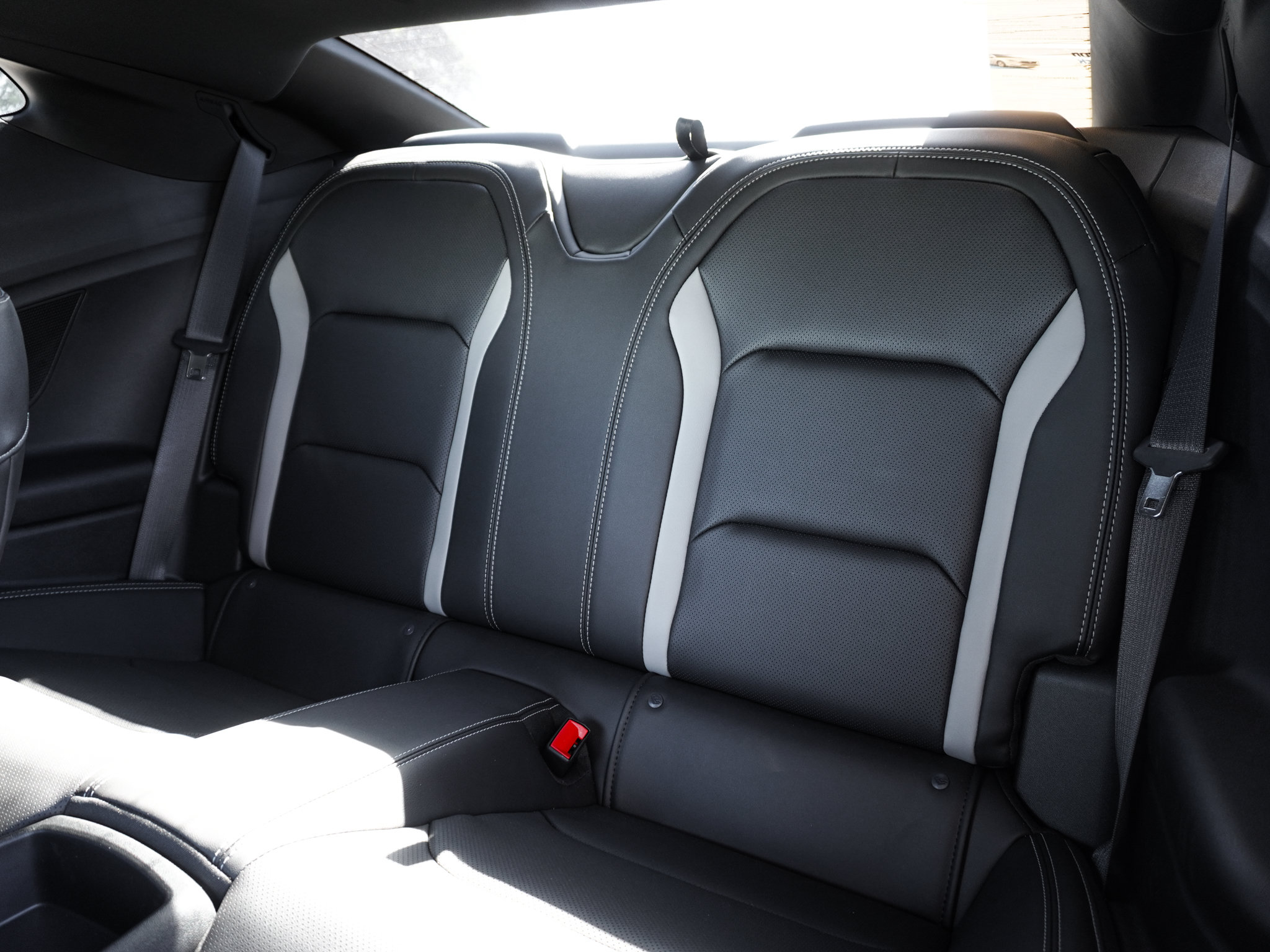 Used 2019 Chevrolet Camaro SS RWD image 30