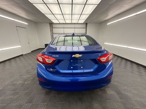 Used 2018 Chevrolet Cruze LT image 21