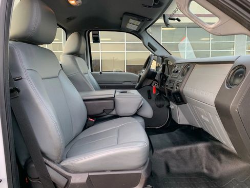 Used 2015 Ford F250 XL image 21