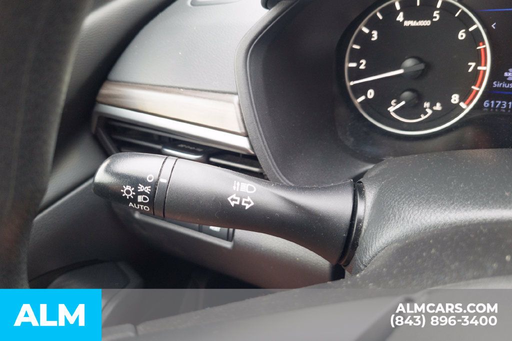 Used 2024 Nissan Altima 2.5 SV FWD image 15