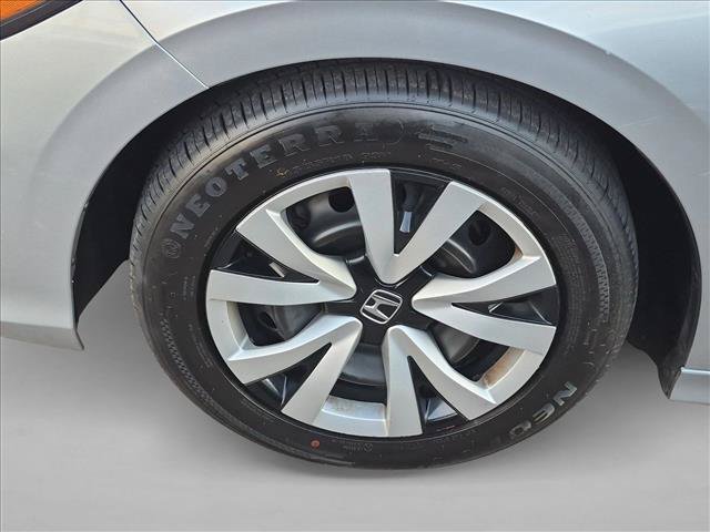 Used 2025 Honda Civic LX image 28