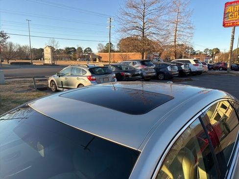 Used 2014 Toyota Avalon XLE Touring image 14