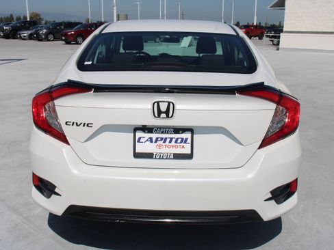 Used 2020 Honda Civic LX image 4
