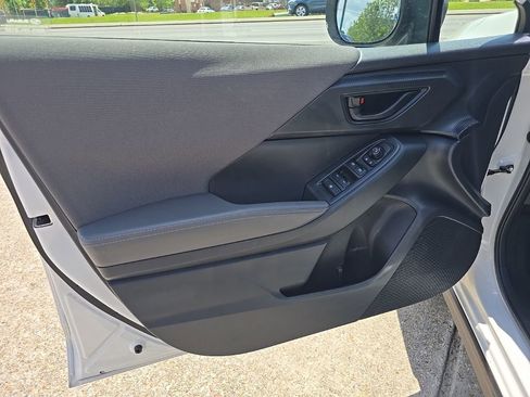 Used 2024 Subaru Crosstrek 2.0i Premium image 35