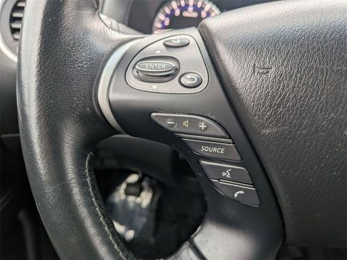 Used 2018 INFINITI QX60 Luxe image 18