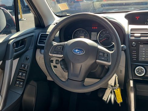Used 2016 Subaru Forester 2.5i Premium image 16