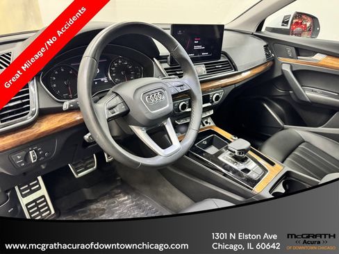 Used 2023 Audi Q5 2.0T Premium w/ Convenience Package image 16