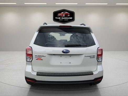 Used 2017 Subaru Forester 2.5i Limited AWD/4WD image 5