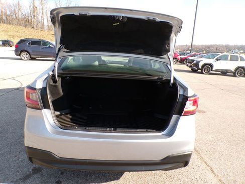 Used 2024 Subaru Legacy Premium image 8