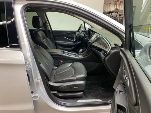 Used 2018 Buick Envision Essence image 17