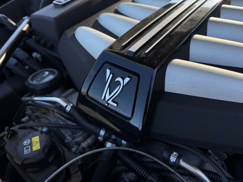 Used 2014 Rolls-Royce Wraith image 47