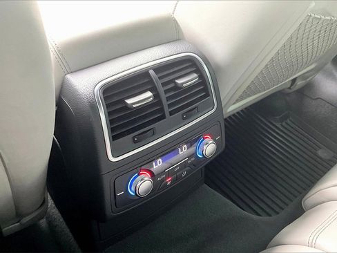 Used 2015 Audi RS 7 Prestige image 17