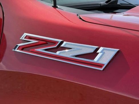 Used 2023 Chevrolet Silverado 1500 LT Trail Boss AWD/4WD image 7