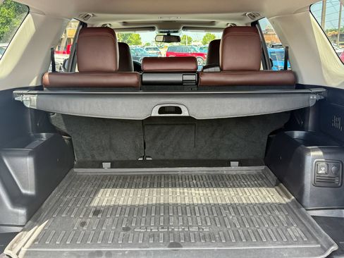 Used 2018 Toyota 4Runner Limited AWD/4WD image 37
