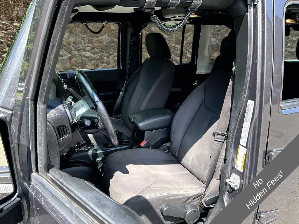 Used 2017 Jeep Wrangler Unlimited Sport w/ Quick Order Package 24S AWD/4WD image 18