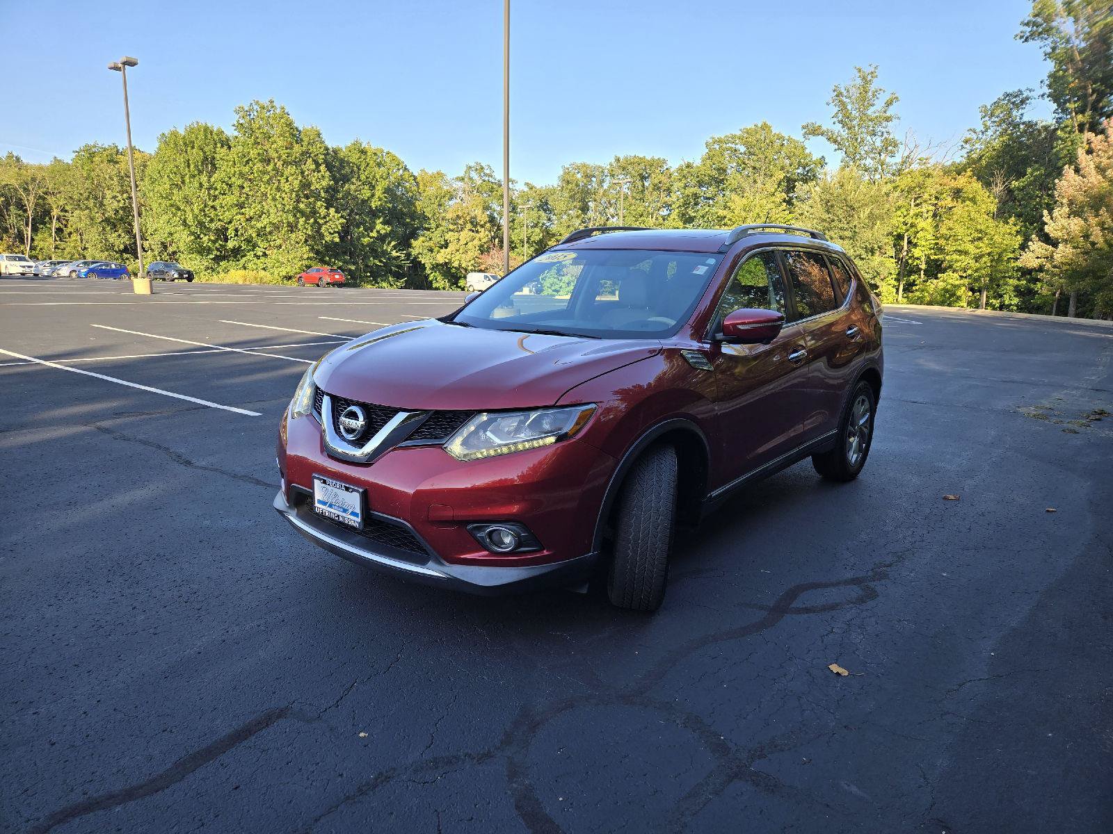 Used 2015 Nissan Rogue SL w/ SL Premium Package FWD image 4
