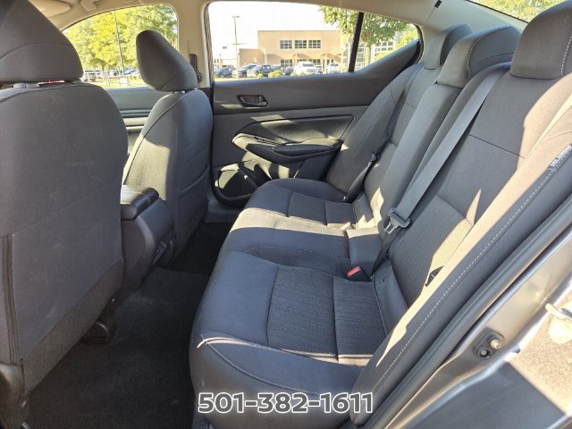 Used 2025 Nissan Altima 2.5 SV AWD/4WD image 11