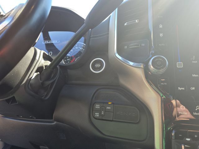 Used 2024 RAM 2500 Laramie w/ Snow Chief Group AWD/4WD image 36
