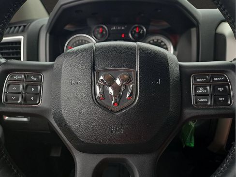 Used 2018 RAM 1500 Big Horn AWD/4WD image 19