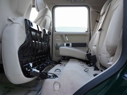 New 2025 Mercedes-Benz G 63 AMG 4MATIC image 33