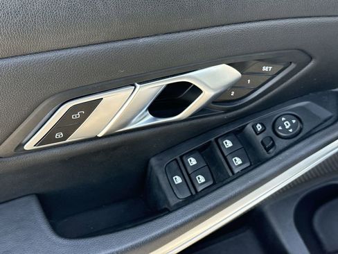 Used 2023 BMW 330i xDrive 330i xDrive w/ Driving Assistance Package image 15